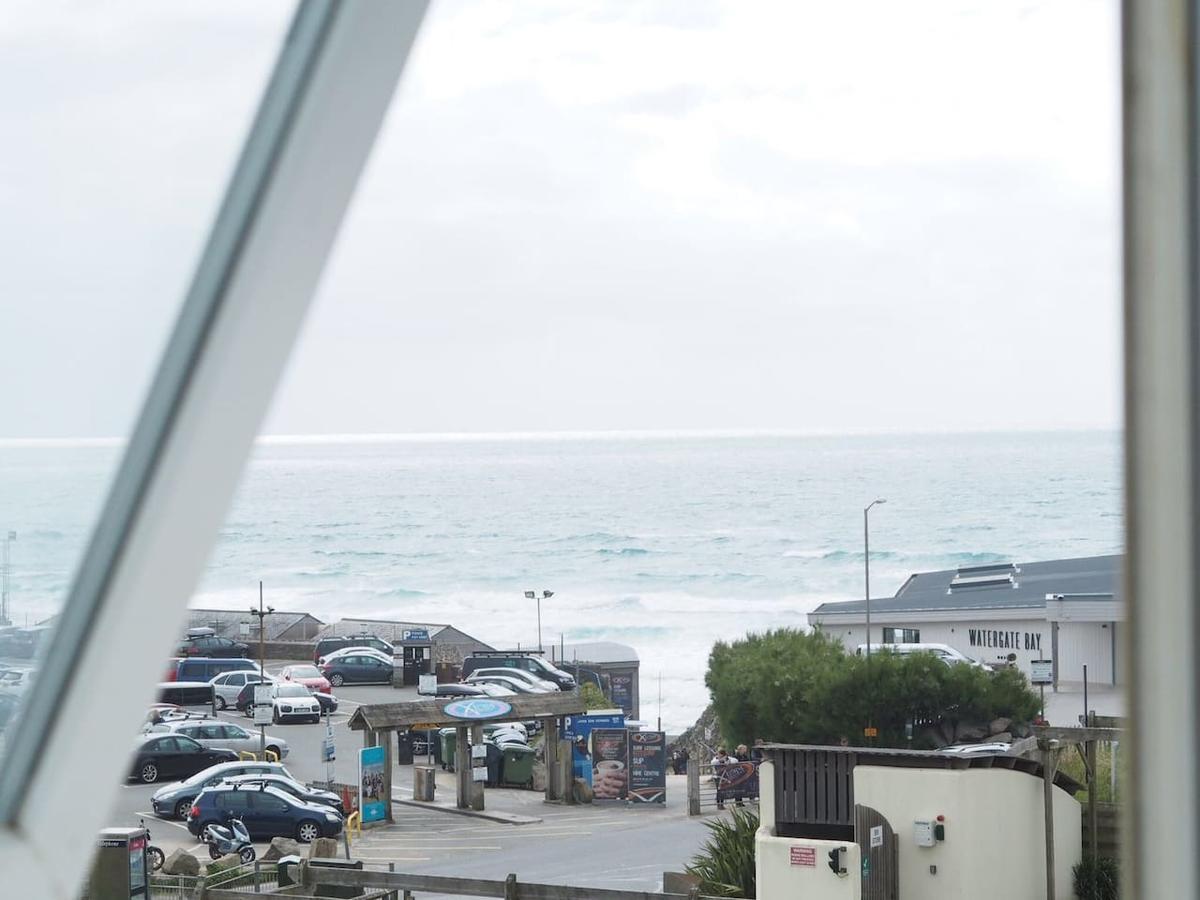 Wax, Watergate Inn 3*