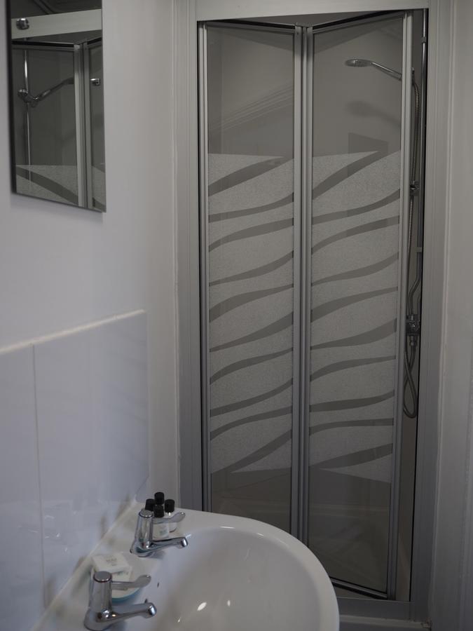 Wax, Watergate 3* Newquay (Cornwall)